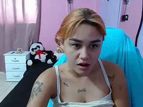 Cute-rouss online show from February 13, 2026, 7:14 pm