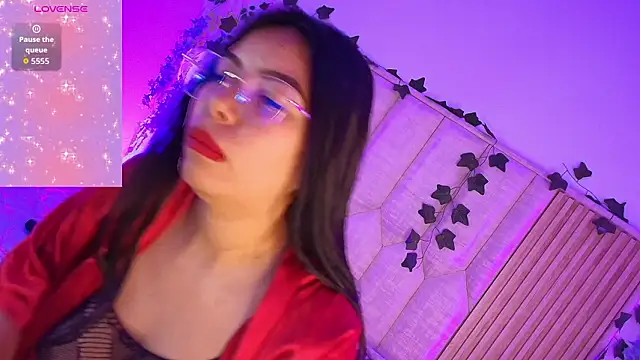 Ariana Castillo   online show from March 6, 2026, 12:55 pm