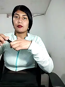 peytonbrunette online show from February 13, 2026, 9:37 pm