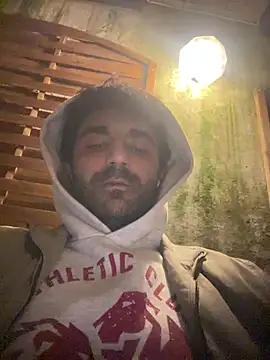 elia2711 online show from March 3, 2026, 11:23 pm