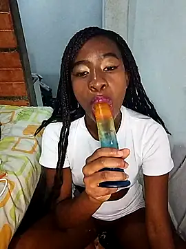 -hotebony online show from May 1, 2026, 1:32 am