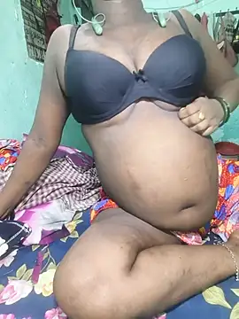 PRIYAGOYAL online show from July 30, 2026, 6:12 am