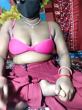 Snapshot of PRIYAGOYAL chatting on April 5, 2026, 6:03 pm PRIYAGOYAL online show from April 5, 2026, 6:03 pm