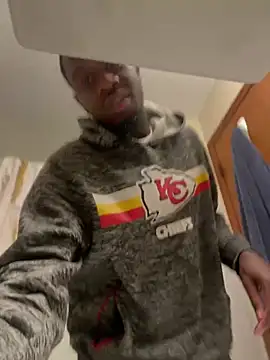 Snapshot of pussyeater_- chatting on March 27, 2026, 5:03 pm pussyeater - online show from March 27, 2026, 5:03 pm