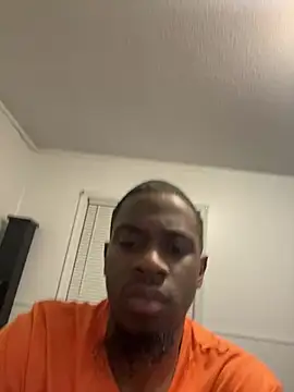 Snapshot of pussyeater_- chatting on March 5, 2026, 1:02 am pussyeater - online show from March 5, 2026, 1:02 am