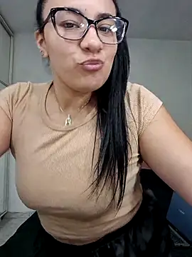 Snapshot of Agusgold22 chatting on March 6, 2026, 12:55 pm Agusgold22 online show from March 6, 2026, 12:55 pm