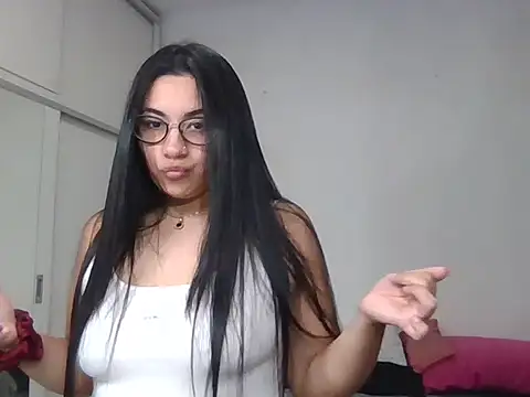 Snapshot of Agusgold22 chatting on March 21, 2026, 6:34 pm Agusgold22 online show from March 21, 2026, 6:34 pm