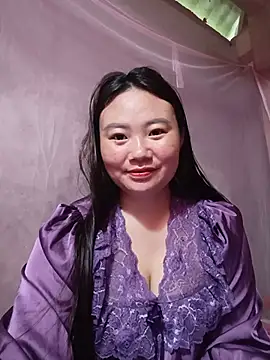 Snapshot of lisn-cute chatting on July 1, 2026, 9:09 am lisn-cute online show from July 1, 2026, 9:09 am