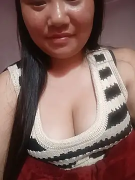 Snapshot of lisn-cute chatting on June 24, 2026, 2:48 pm lisn-cute online show from June 24, 2026, 2:48 pm