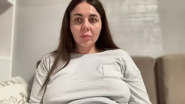 Darsy Rox online show from April 30, 2026, 7:32 pm