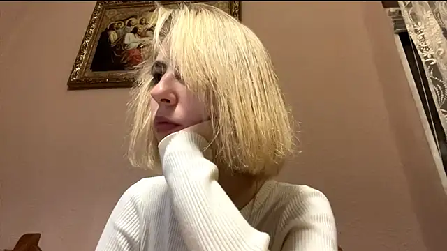 CharmingBlonde online show from February 8, 2026, 5:54 pm