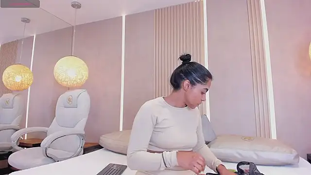 Snapshot of eva_lain chatting on March 21, 2026, 12:20 pm eva lain online show from March 21, 2026, 12:20 pm