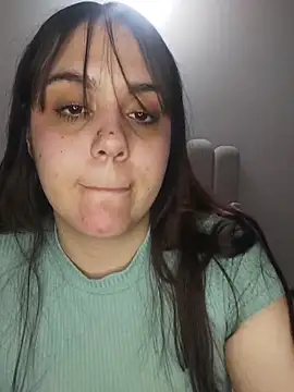 Snapshot of its_lauu_ chatting on March 13, 2026, 4:50 am its lauu online show from March 13, 2026, 4:50 am