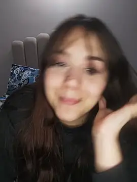 Snapshot of its_lauu_ chatting on March 24, 2026, 5:07 am its lauu online show from March 24, 2026, 5:07 am