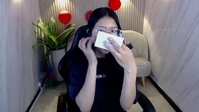 dani tf online show from March 1, 2026, 1:44 pm