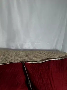 lumi bellx online show from May 6, 2026, 5:44 am