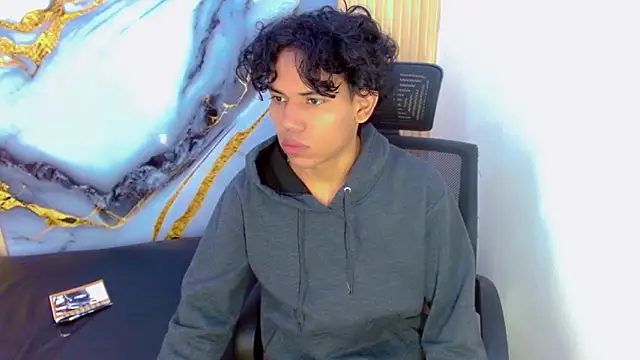 Snapshot of DaviidBuckx_ chatting on March 23, 2026, 2:33 am DaviidBuckx online show from March 23, 2026, 2:33 am