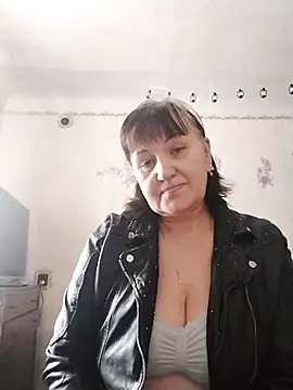 ViolaStar75 online show from March 5, 2026, 8:11 am