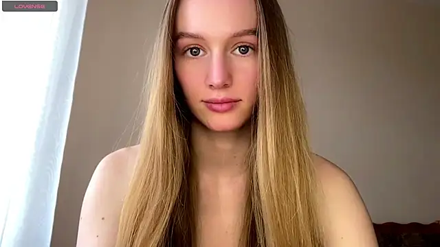 Viktoria Vibes online show from April 25, 2026, 3:09 pm