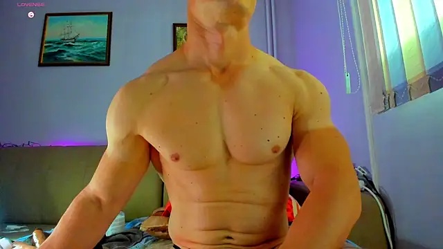 Shestifold  online show from October 22, 2025, 8:25 am