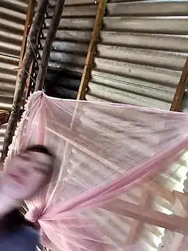 Snapshot of Yiyoongg chatting on March 25, 2026, 1:50 am Yiyoongg online show from March 25, 2026, 1:50 am