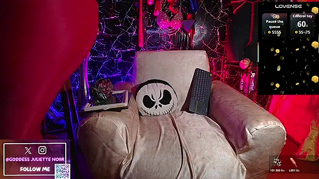 GoddessJulietteNoiir online show from June 8, 2026, 10:38 am