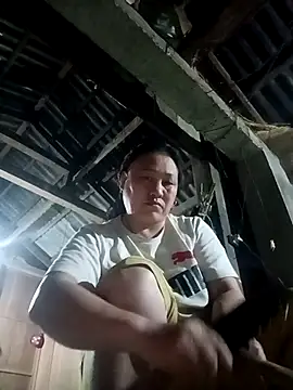 Snapshot of Lucky_baby7 chatting on March 9, 2026, 11:30 pm Lucky baby7 online show from March 9, 2026, 11:30 pm