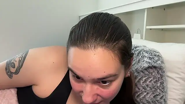 anitayurmoniii online show from June 30, 2026, 6:30 pm
