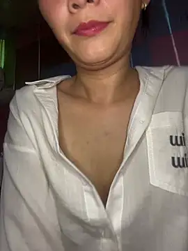 Snapshot of Lucky-baby077 chatting on February 28, 2026, 10:15 am Lucky-baby077 online show from February 28, 2026, 10:15 am