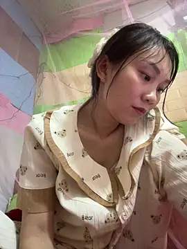 Snapshot of Lucky-baby077 chatting on March 5, 2026, 7:16 am Lucky-baby077 online show from March 5, 2026, 7:16 am