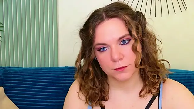 Snapshot of Teona_Owenss chatting on March 19, 2026, 8:20 pm Teona Owenss online show from March 19, 2026, 8:20 pm