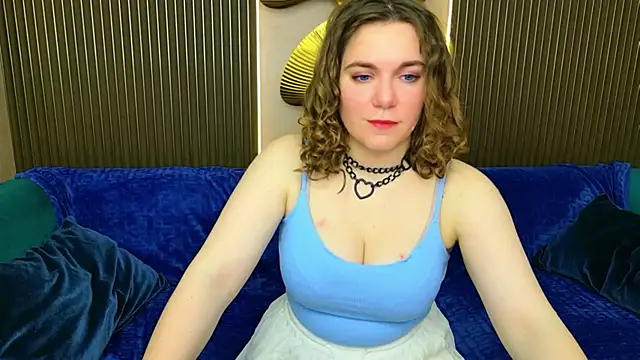 Snapshot of Teona_Owenss chatting on March 6, 2026, 9:21 pm Teona Owenss online show from March 6, 2026, 9:21 pm