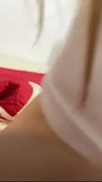 huyenzz online show from April 1, 2026, 2:25 pm