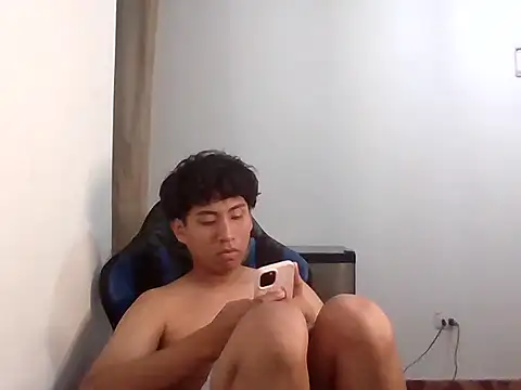 FernandoHot67 online show from February 10, 2026, 12:20 am