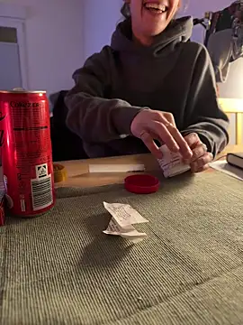 Tommy131212 online show from February 8, 2026, 5:43 pm