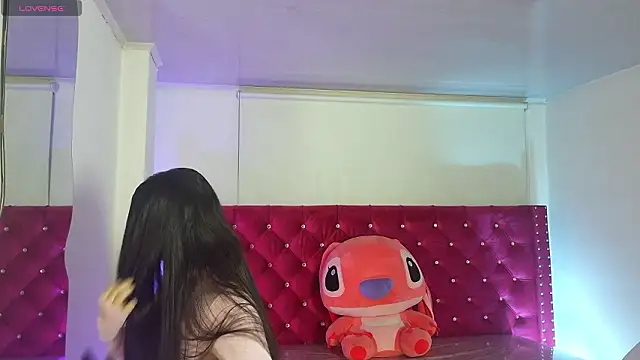 babyy nicols m online show from February 19, 2026, 11:07 am