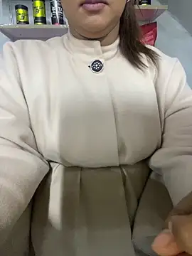 RiRiSugar online show from February 9, 2026, 8:12 am