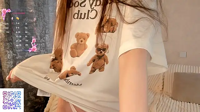 LaneLove1 online show from April 1, 2026, 1:41 pm