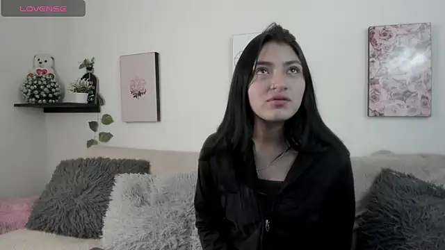 Alexaalove 1 online show from March 3, 2026, 12:23 pm