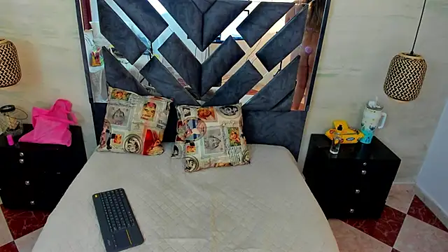 annie vega17  online show from February 28, 2026, 8:30 pm