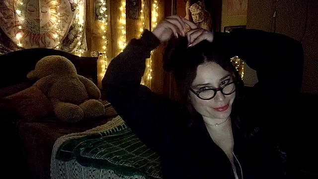 Snapshot of VelvetBrunetteXo chatting on March 19, 2026, 10:59 am VelvetBrunetteXo online show from March 19, 2026, 10:59 am