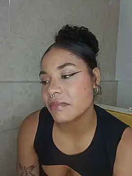 BrianaSweetxxx online show from May 14, 2026, 3:47 am