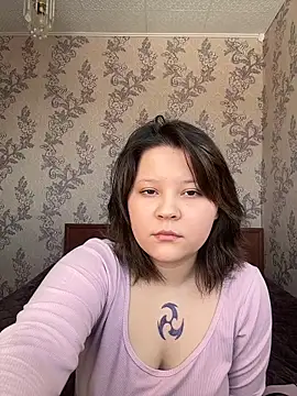 Snapshot of thecuteneighbour chatting on February 21, 2026, 9:44 am thecuteneighbour online show from February 21, 2026, 9:44 am