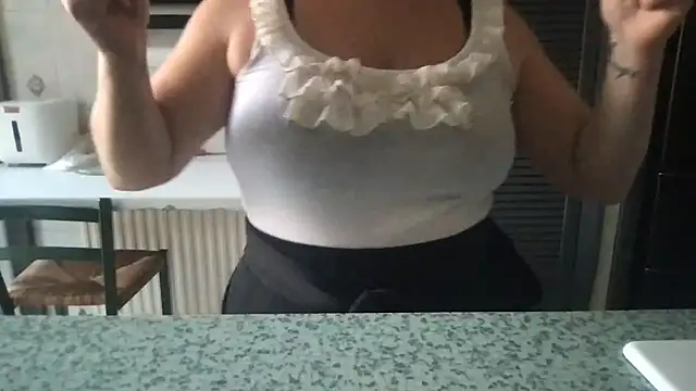 FlirtyFrayaXX online show from July 17, 2026, 10:45 am