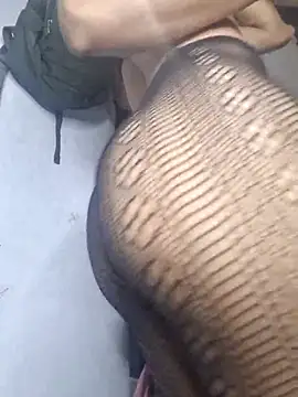 Alannys19 online show from March 23, 2026, 2:33 am