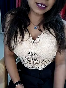 LIZANI 0 online show from February 17, 2026, 7:44 pm