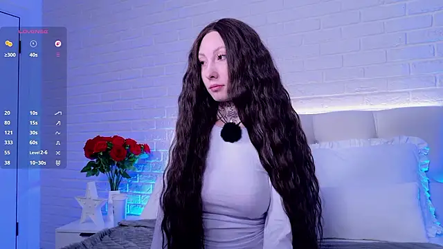 Snapshot of roxy_morrison_x chatting on March 9, 2026, 5:38 pm roxy morrison x online show from March 9, 2026, 5:38 pm