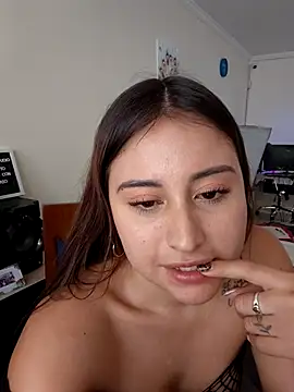 JuliettaArlet online show from June 15, 2026, 2:28 pm