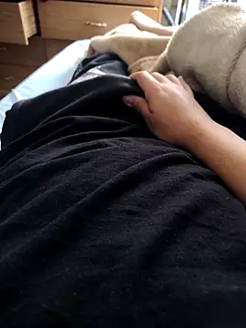 Gabrielj27 online show from February 9, 2026, 5:11 pm