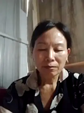 Kiss love2 online show from May 30, 2026, 2:29 am